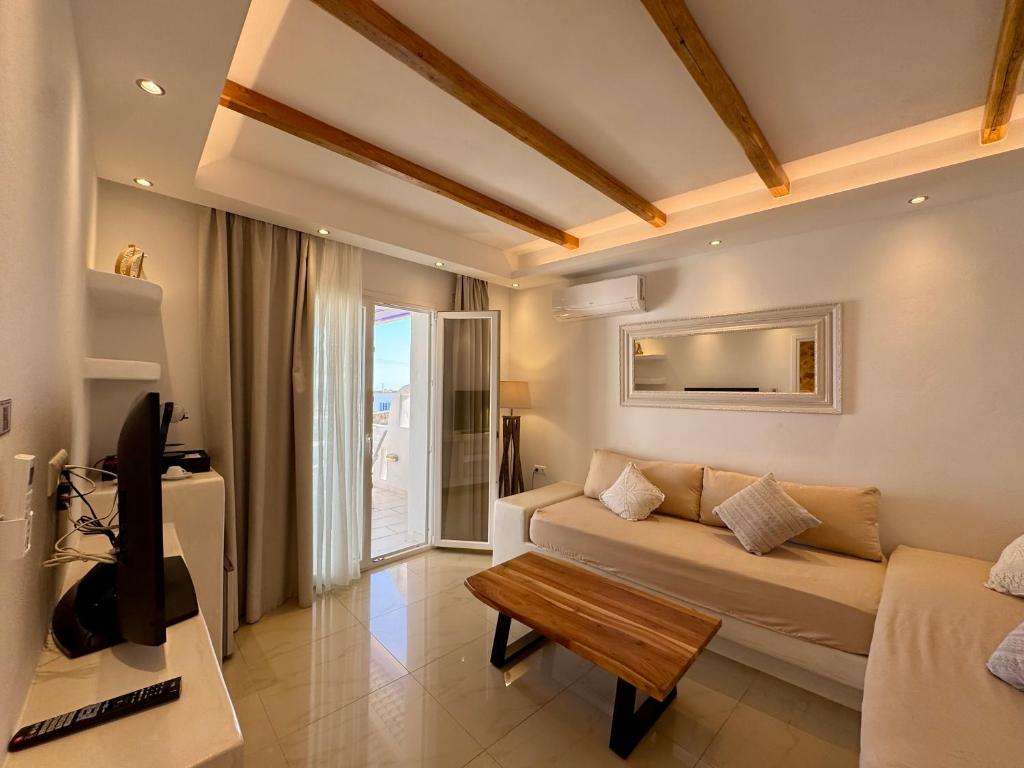 Posezení v ubytování Naxos Grand Hotel