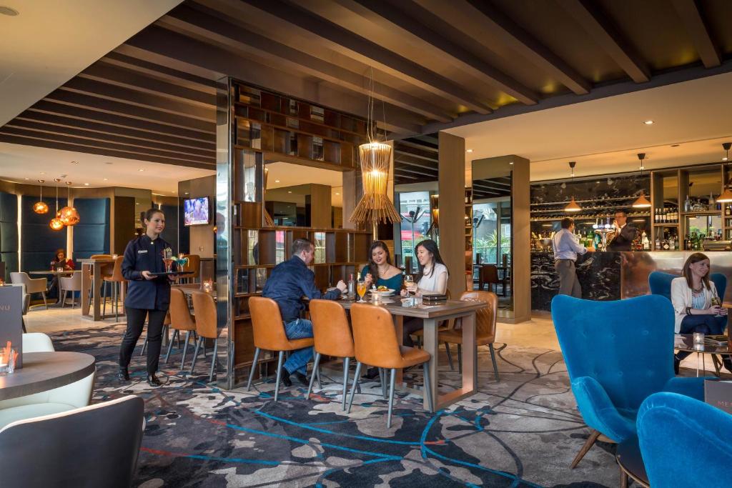 Clayton Hotel Chiswick - Resim 10