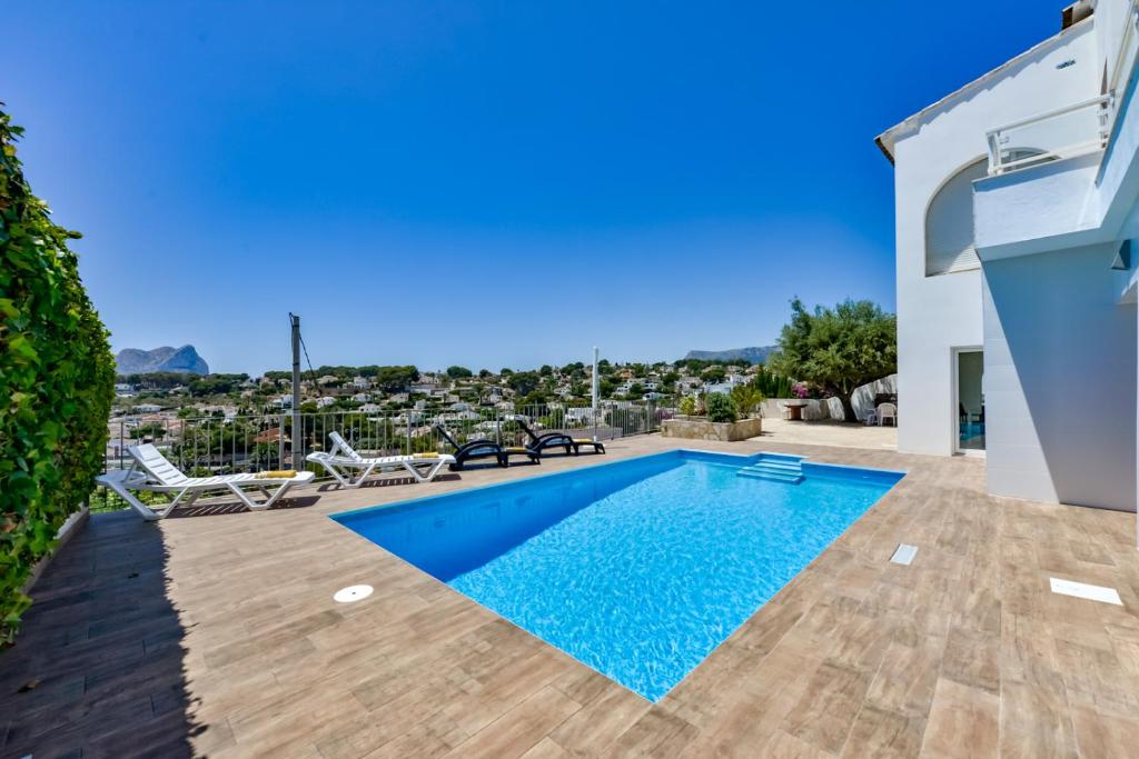 The swimming pool at or close to Villas Guzman - Alex