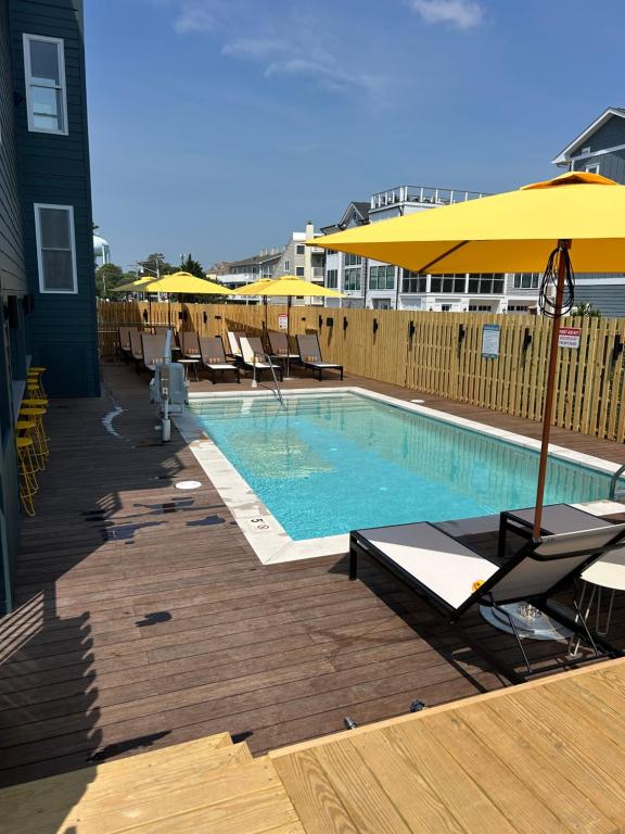 Bazén v ubytování Atlantic View Hotel nebo v jeho okolí