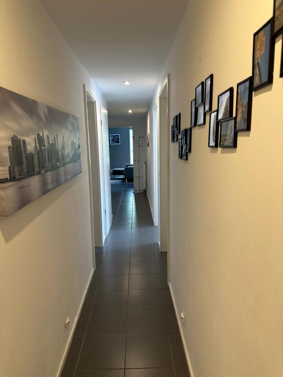 Fotografie z fotogalerie ubytování Comfortable room in an apartment v destinaci Esch-sur-Alzette