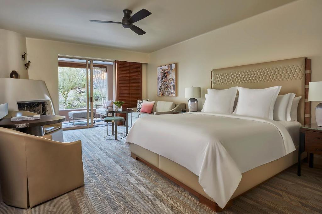 Four Seasons Resort Scottsdale at Troon North photo 2