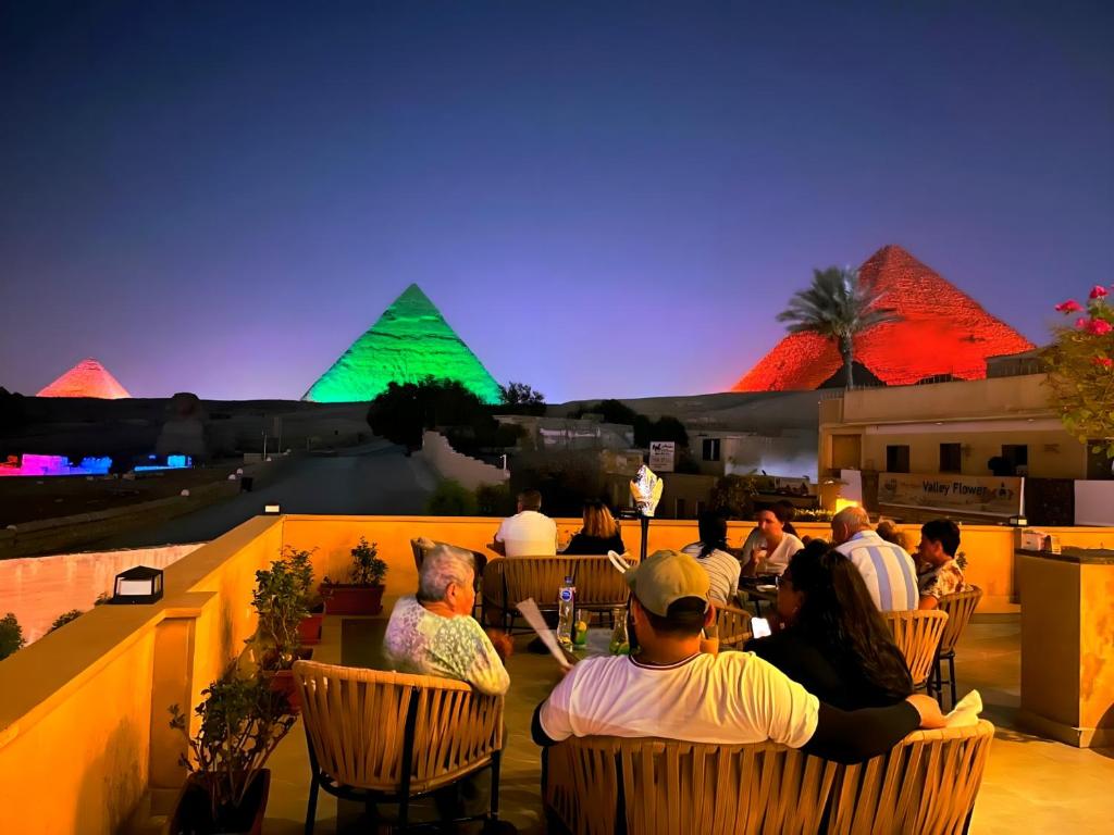 Hosté ubytování PYRAMIDS & SPHINX GATE HOTEL front view