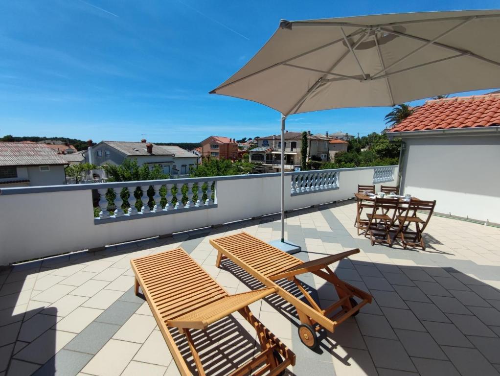 Apartment Palit 14996c