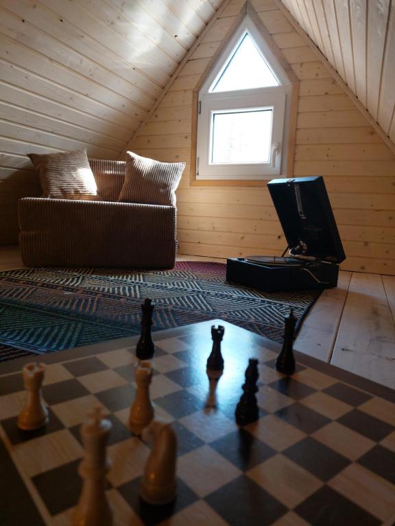 Fotografia z galérie ubytovania heather hut, off-grid cottage on a pond+2 ha v destinácii Darżkowo