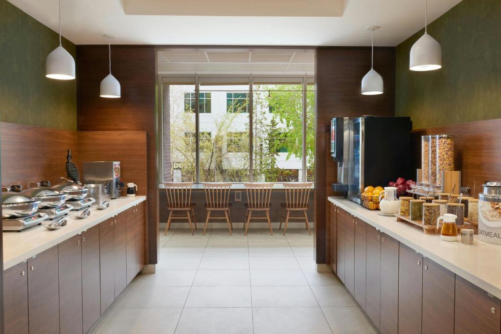 Fairfield Inn & Suites by Marriott Calgary Downtown - Resim 30