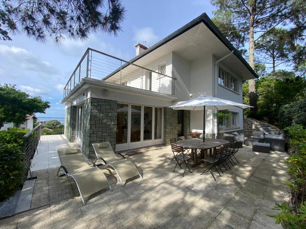 Villa 7 chambres à Péreire avec vue sur mer