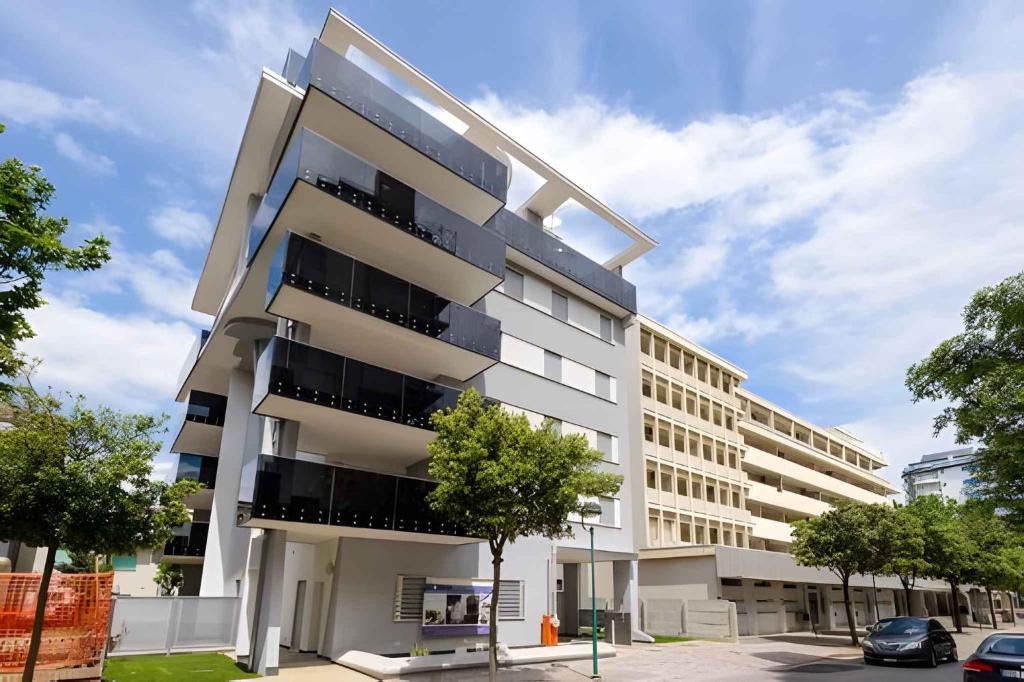 Το κτήριο όπου στεγάζεται  το διαμέρισμα