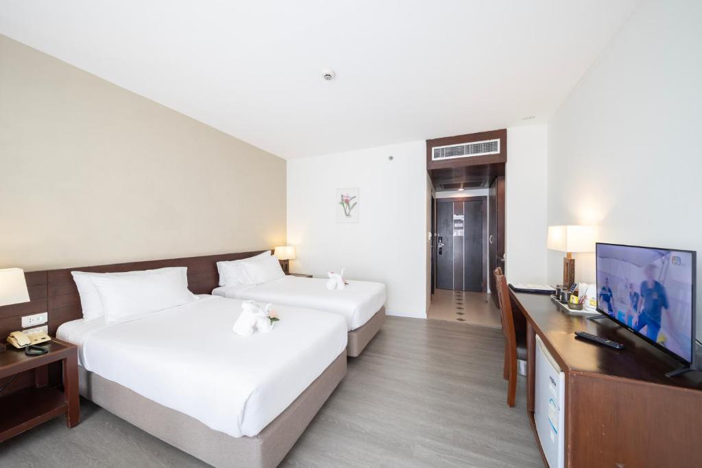 Golden Crown Grand Hotel - Resim 10