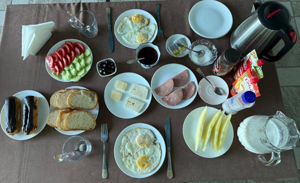 Jídlo v penzionu – hostince nebo okolí