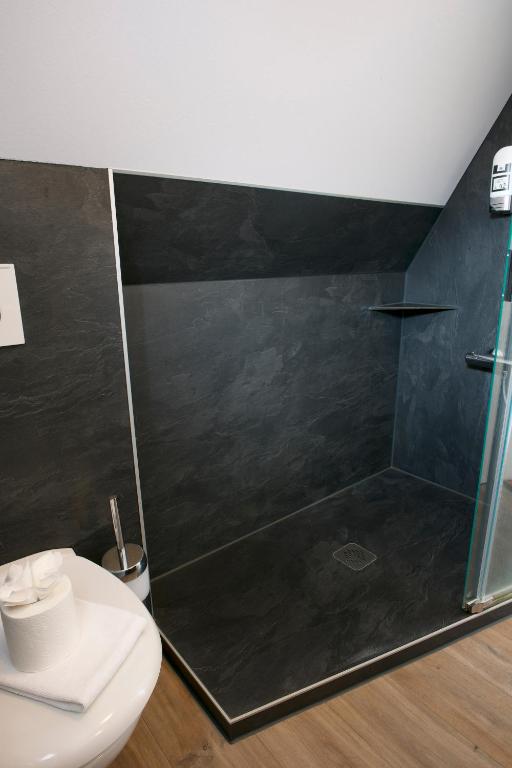 Stadthotel-Garni Smutje - Three-Bedroom Apartment - High Floor