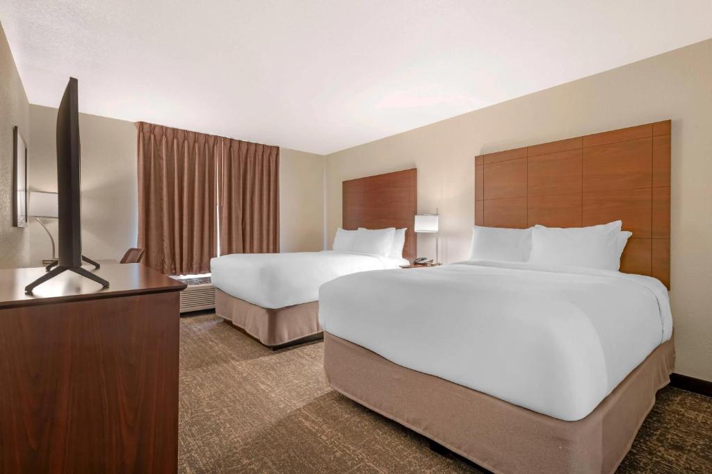 Postel nebo postele na pokoji v ubytování Comfort Inn & Suites Morgan - South Ogden