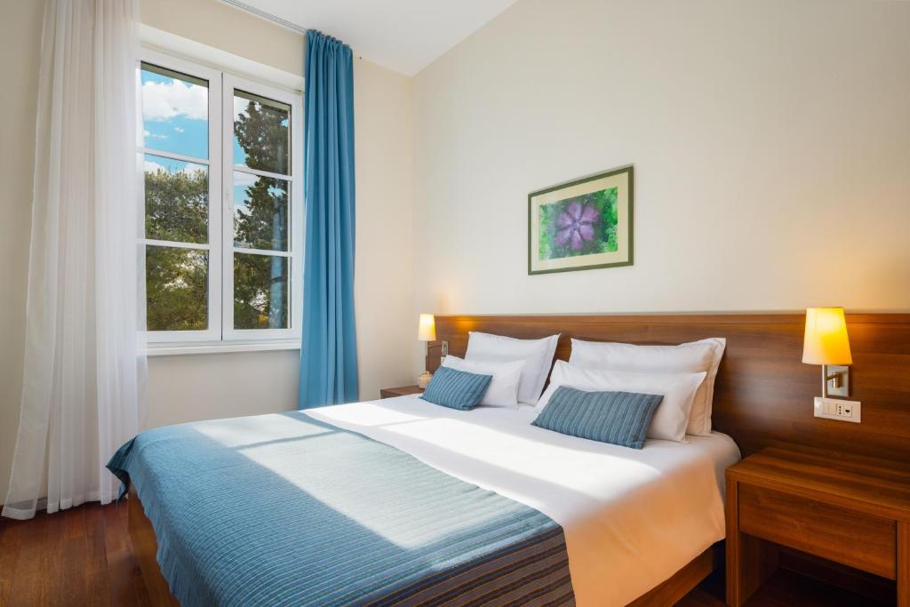 Aminess Vival Velaris Resort - Premium Double Room With Balcony And Sea View