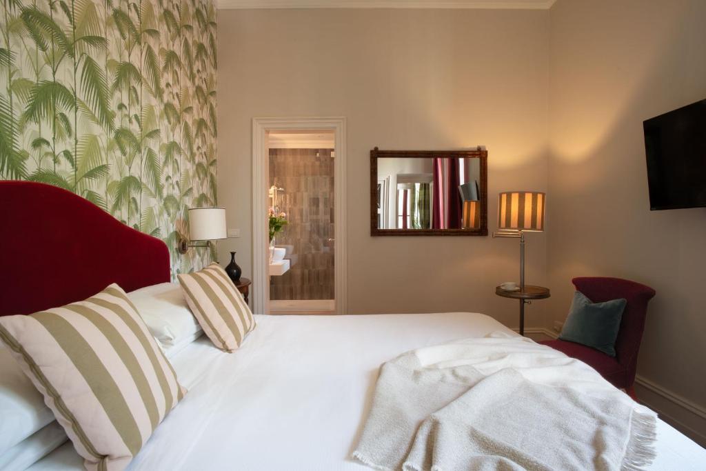 Serristori Palace Residence - Resim 14