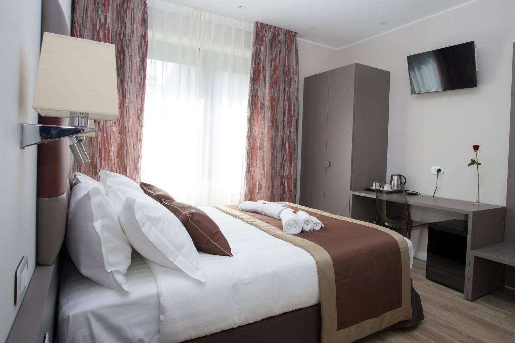 Leonardo Da Vinci Guest House - 15