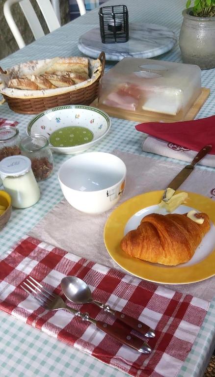 Jedzenie w kwaterze prywatnej lub w pobliżu