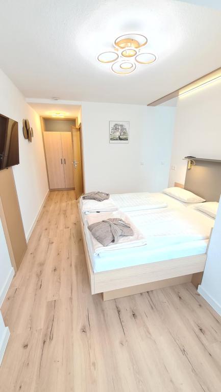Thermenhotel Tannenhof - Ihr Wohlfühl-Hotel - Quarto Duplo Deluxe Com Chuveiro