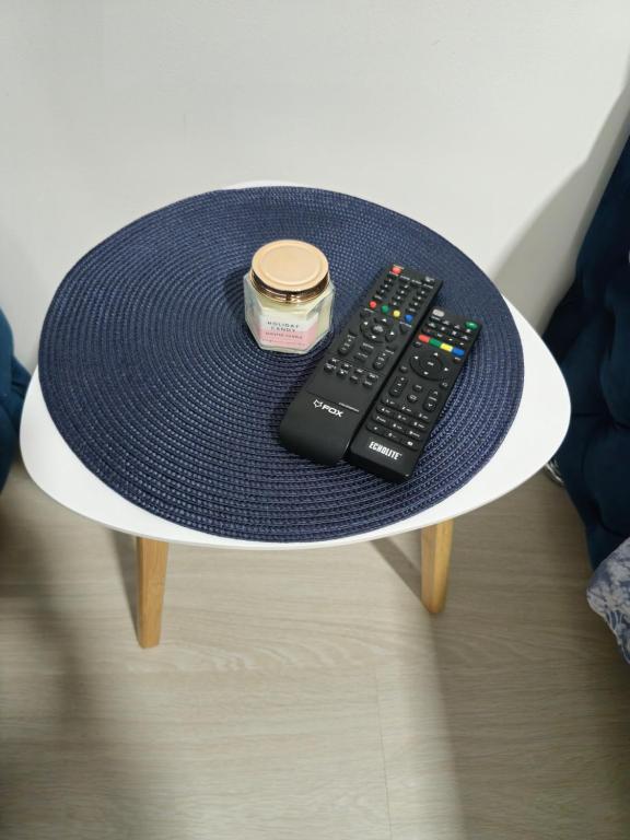 TV a/nebo společenská místnost v ubytování Apartman Jorgic