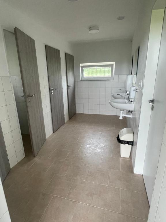 Bagno di Autokemp Panistávka Žirovnice