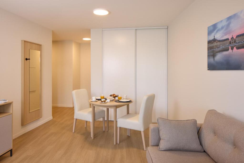 Zenitude Hôtel Résidences Bordeaux St Jean - Resim 23