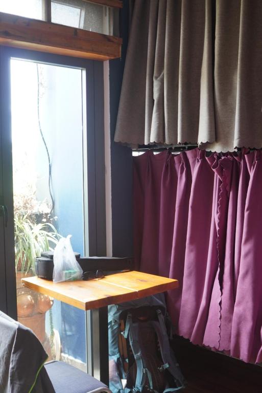 Hostel-John Cafe and Beer - Bed In Een Slaapzaal Met 6 Bedden