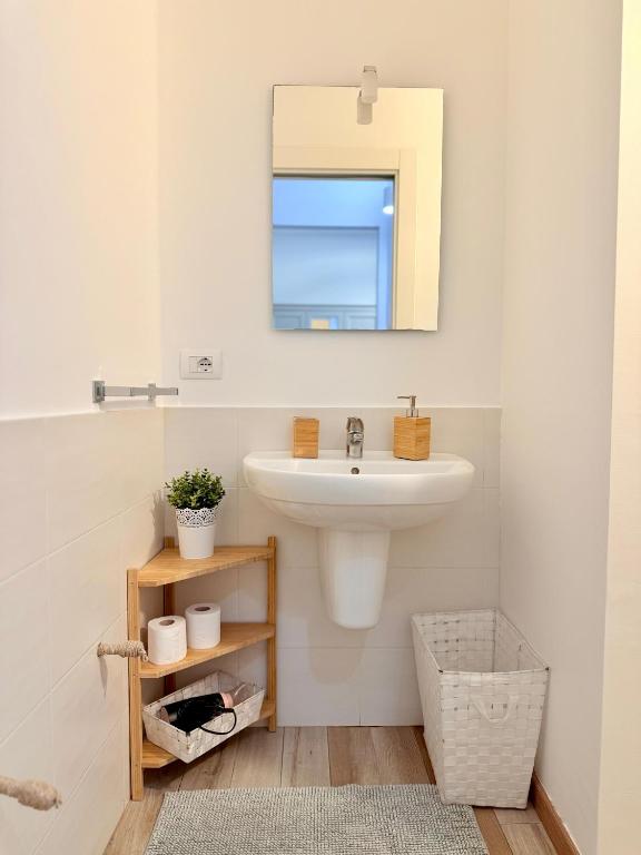 Kúpeľňa v ubytovaní Centre Apartment Grotte Bianche