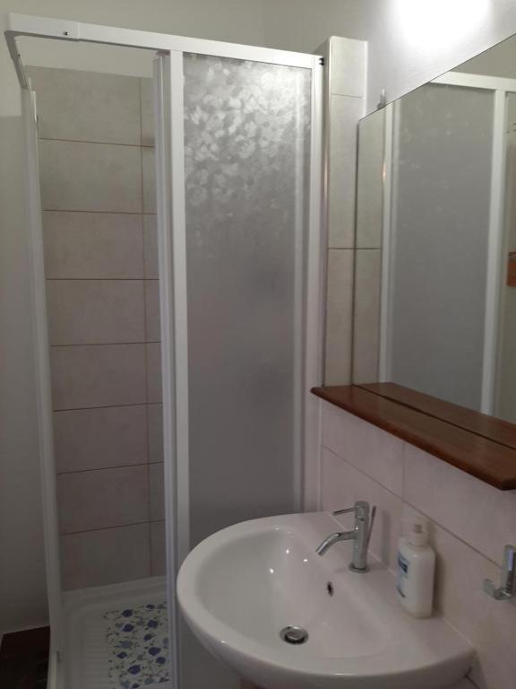 Koupelna v ubytování B&B Tio Pepe