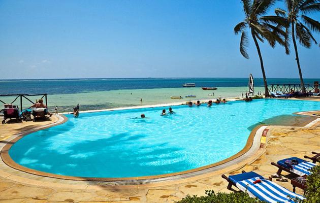 Bazén v ubytování Diana Beach Villa spacious detached فيلا واسعه مستقله ديانا ONLY FAMILIES بيتش nebo v jeho okolí
