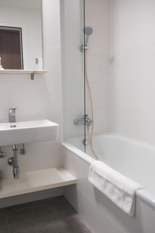 Dom-Hotel - Resim 32