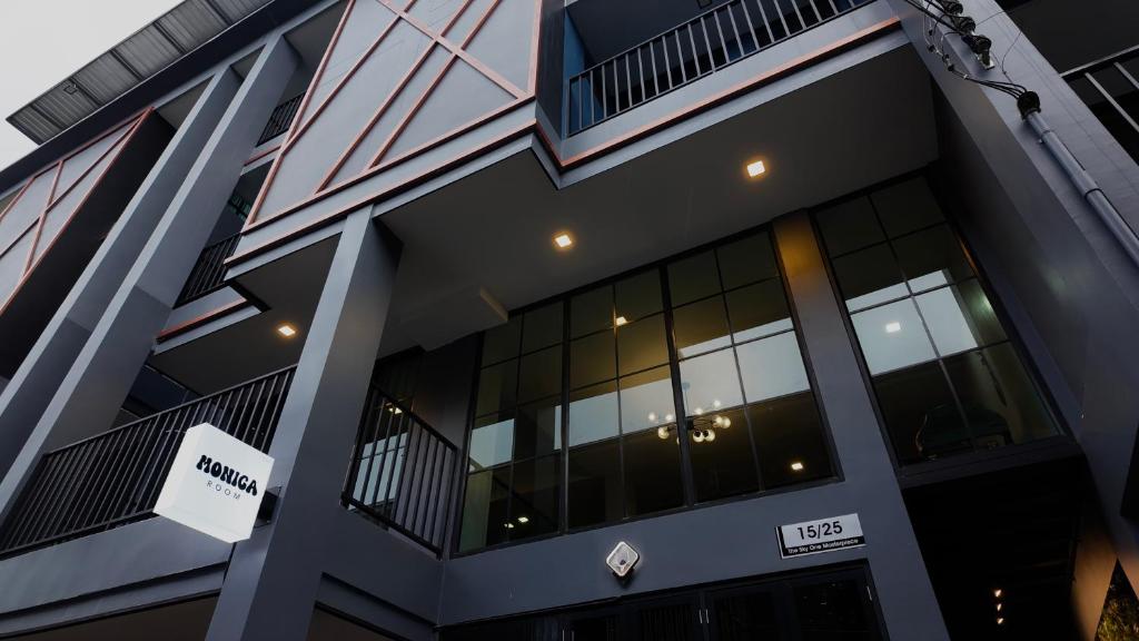 Το κτήριο όπου στεγάζεται  το hostel