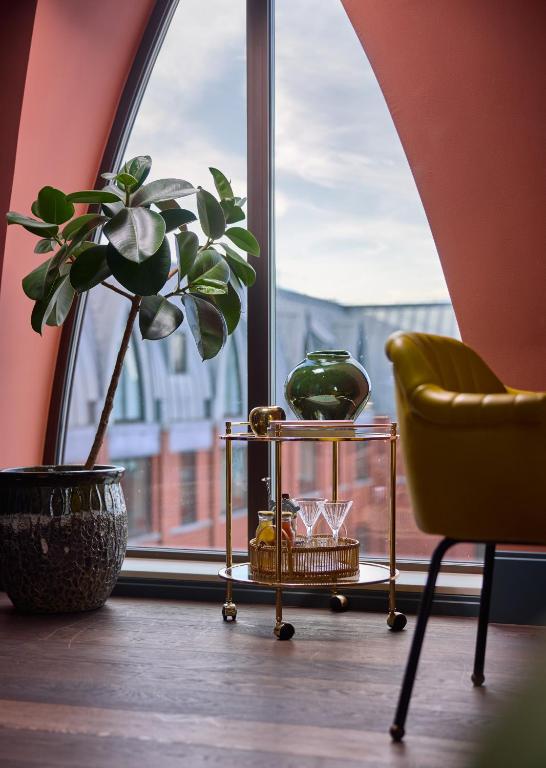 The July - Boat & Co - Resim 40