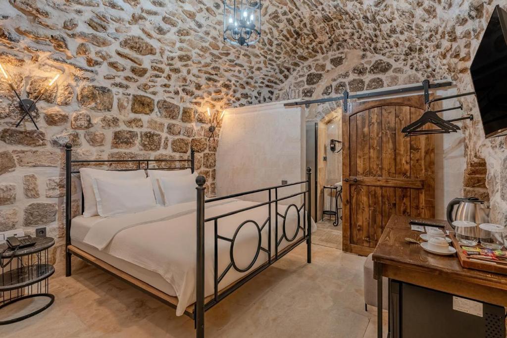 Maran House Mardin - Deluxe Double Room