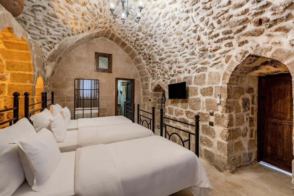 Maran House Mardin - Deluxe Triple Room
