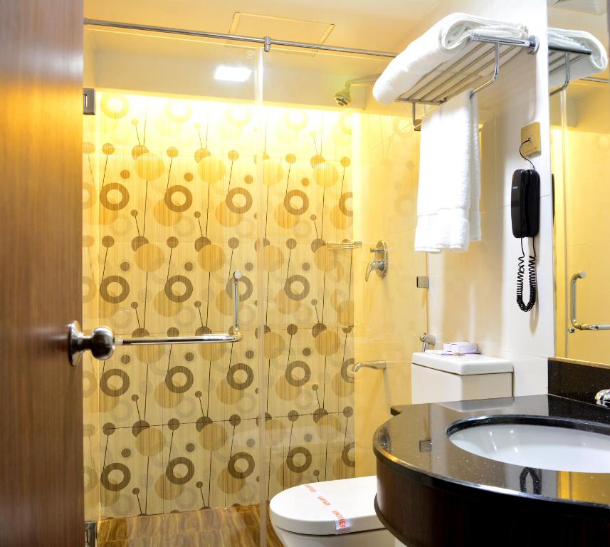 Koupelna v ubytování Pearl City Hotel