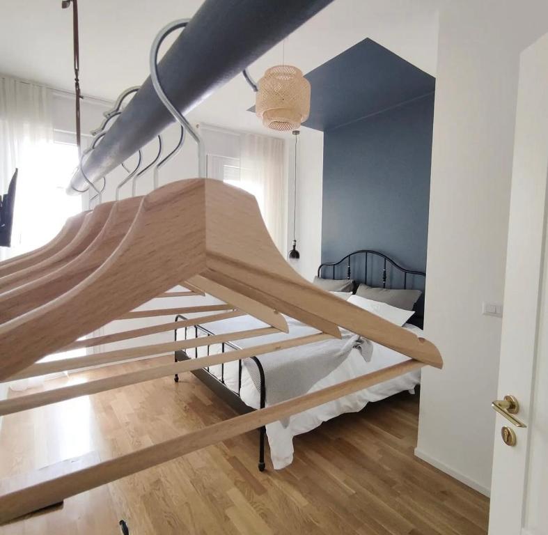 Ένα ή περισσότερα κρεβάτια σε δωμάτιο στο Nine and Three Quarters Rooms