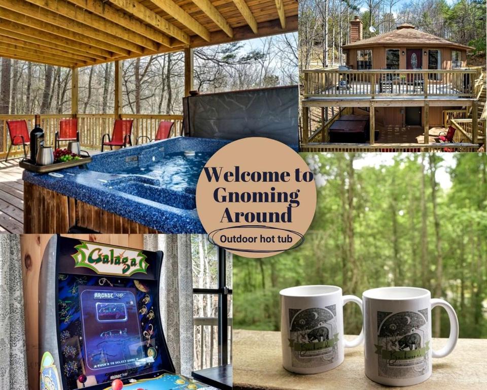 eine abgeschirmte Veranda mit Whirlpool und zwei Kaffeetassen in der Unterkunft Magnificent Cabin with Hot-tub and Hiking Trails Near in Gatlinburg, Tennessee in Cartertown