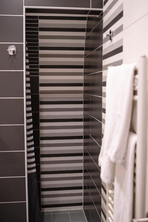 Maksimilian Osijek - 7