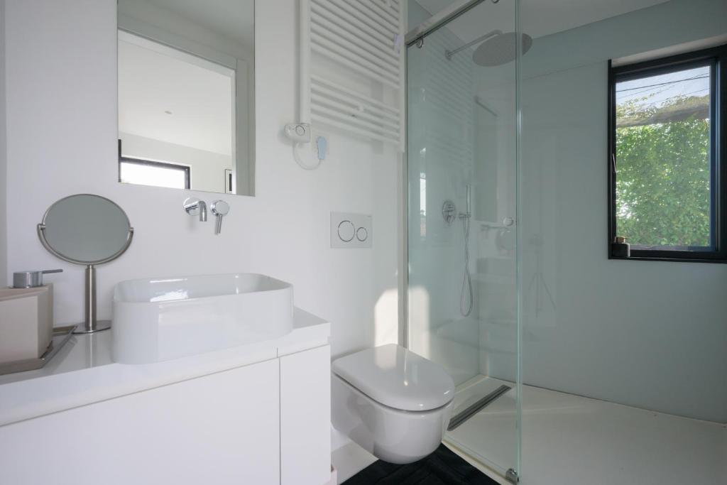 A bathroom at Kambra
