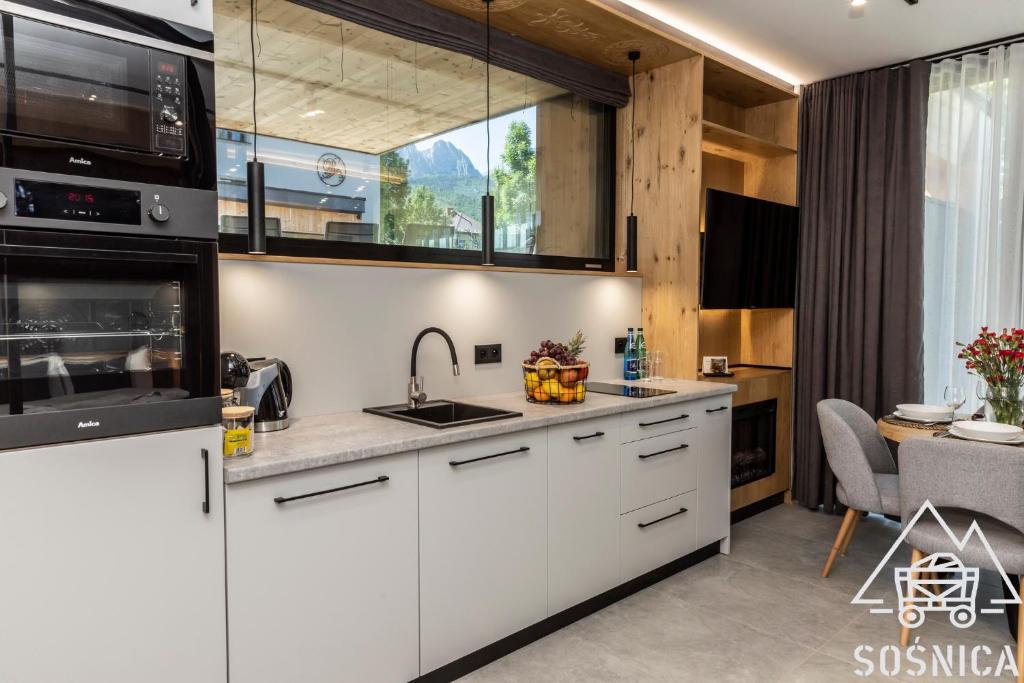 
Superior One-Bedroom Apartment A42
