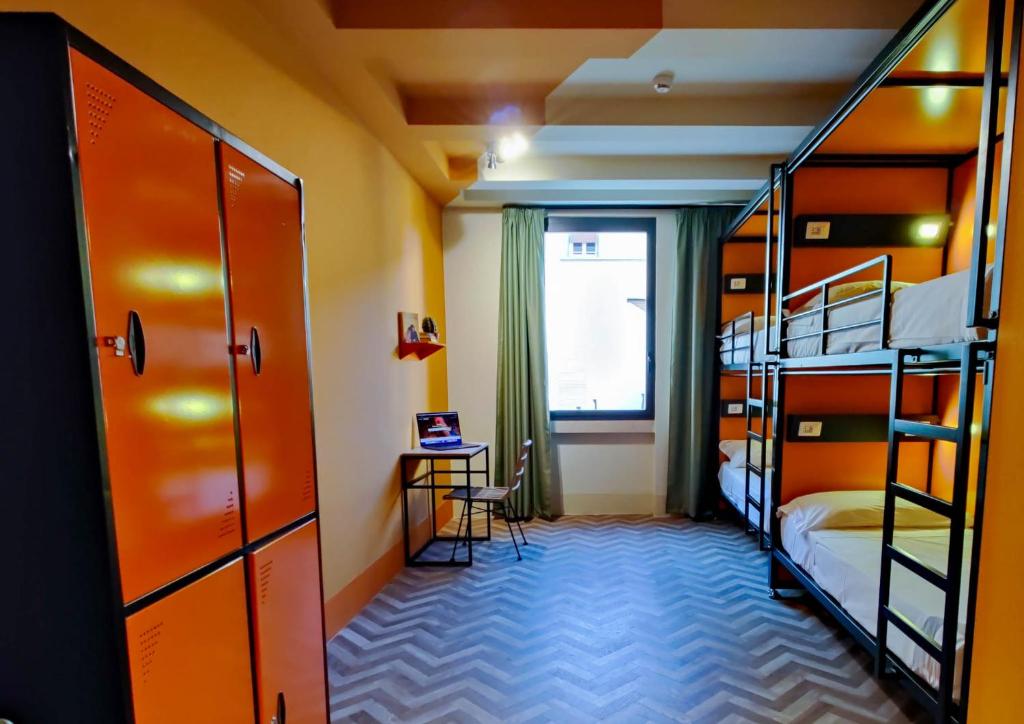YellowSquare Florence - Habitación Cuádruple Superior