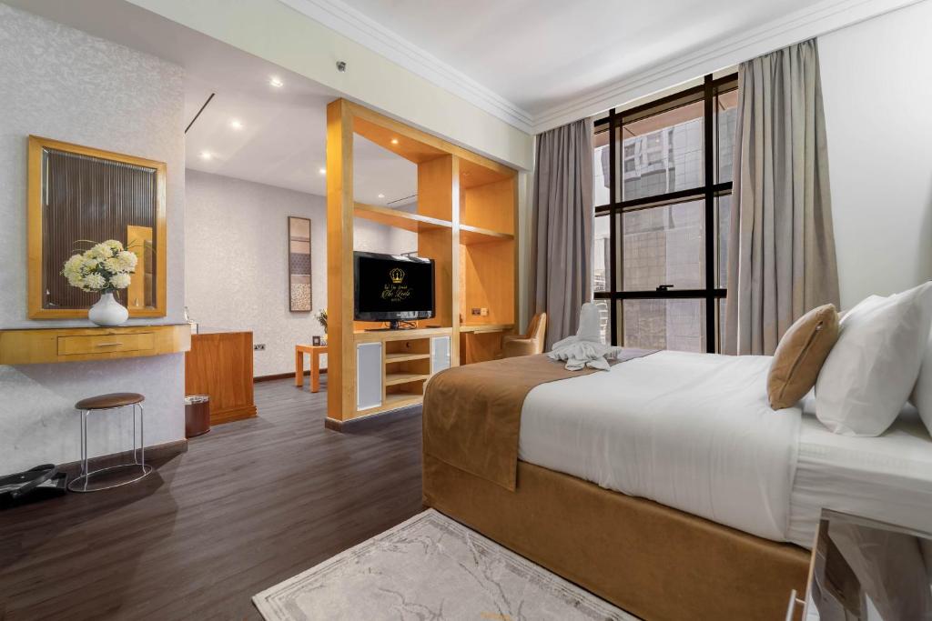 The Leela Hotel - Resim 12