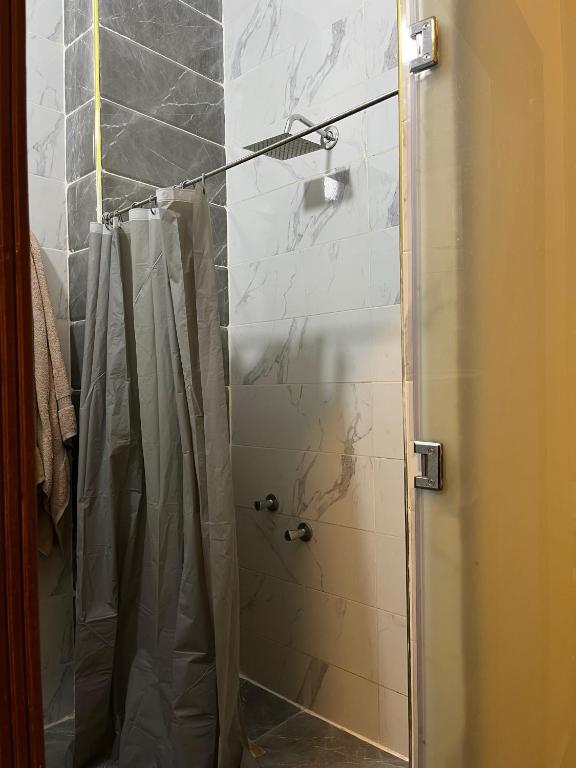 El Khalil Pyramids View Inn - 12