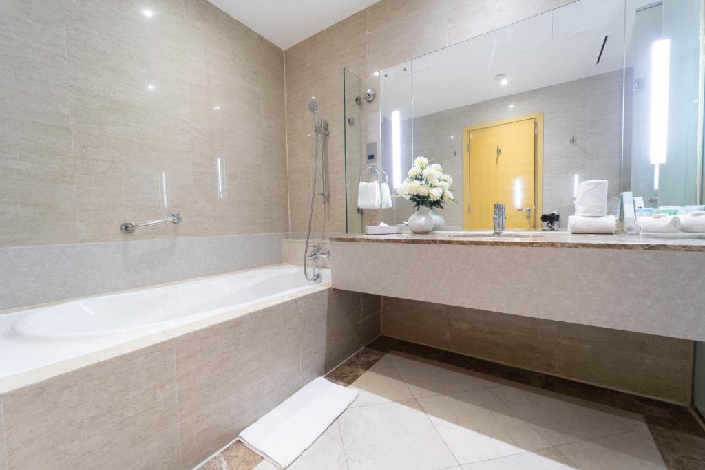 The Leela Hotel - Resim 18