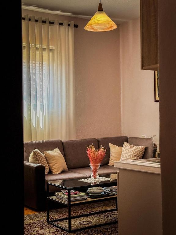 All Seasons Apartments - 