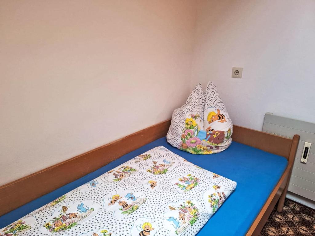 Postel nebo postele na pokoji v ubytování Apartment Fichtenblick App- 2 by Interhome