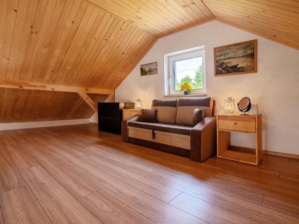 Część wypoczynkowa w obiekcie Holiday Home Zagroda nad Krutynią by Interhome