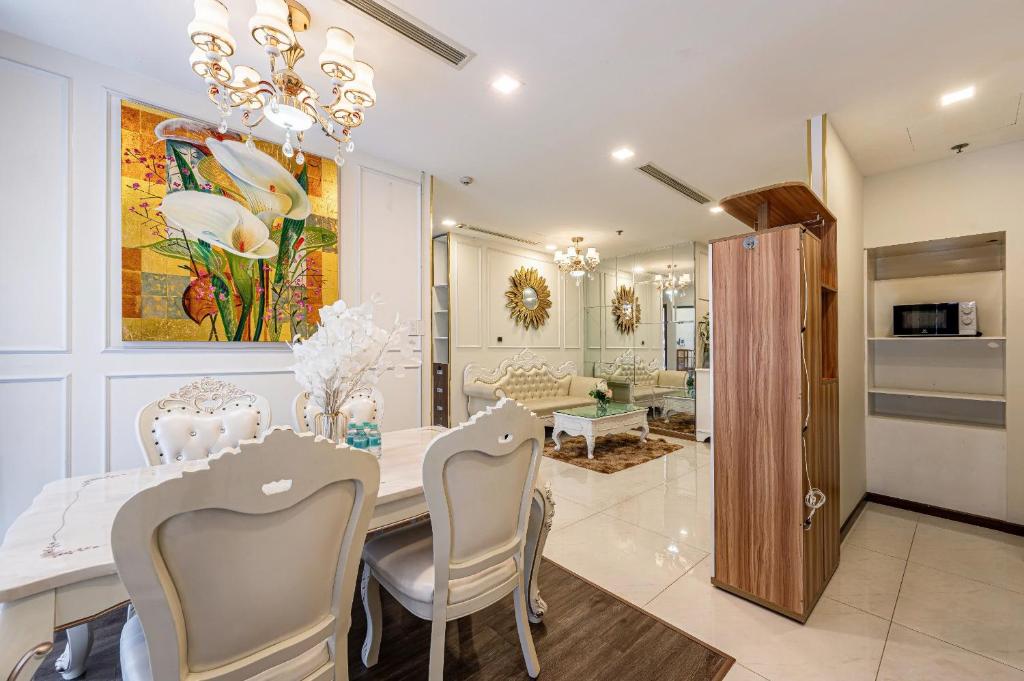 View of Lux9 Home - High-Floor 55m Apartment - City View & Free Pool