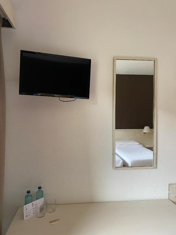 Postel nebo postele na pokoji v ubytování Hotel Els Avets
