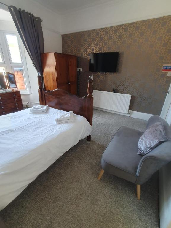 The Darnley Hotel - Superior Double Room