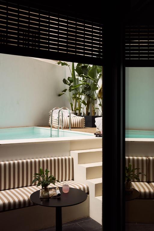 Kuka Luxury Living Athens - Resim 3